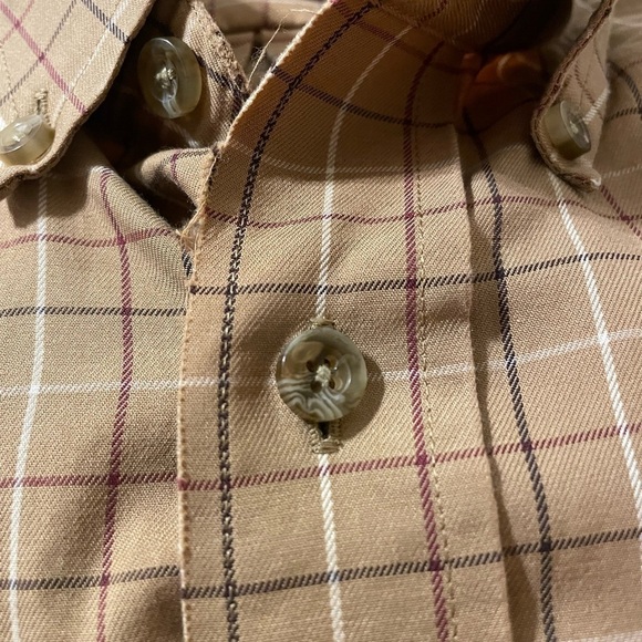 LL Bean brown long sleeve beige button down collared Wrinkle Resistant shirt - Picture 4 of 8